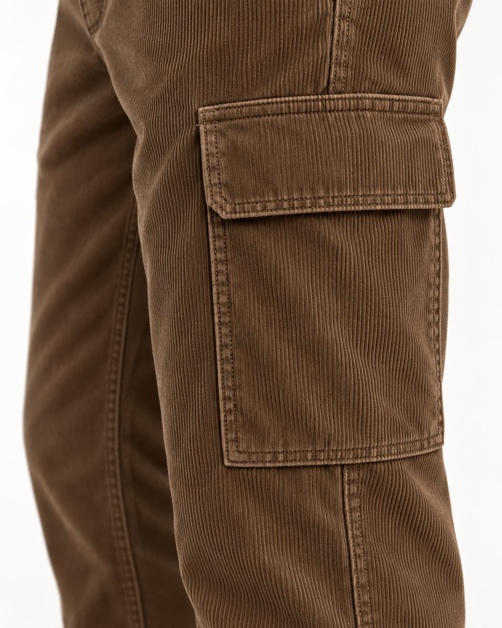 Cargo Trousers Rugged Heritage in tobacco brown, cargo pocket detail