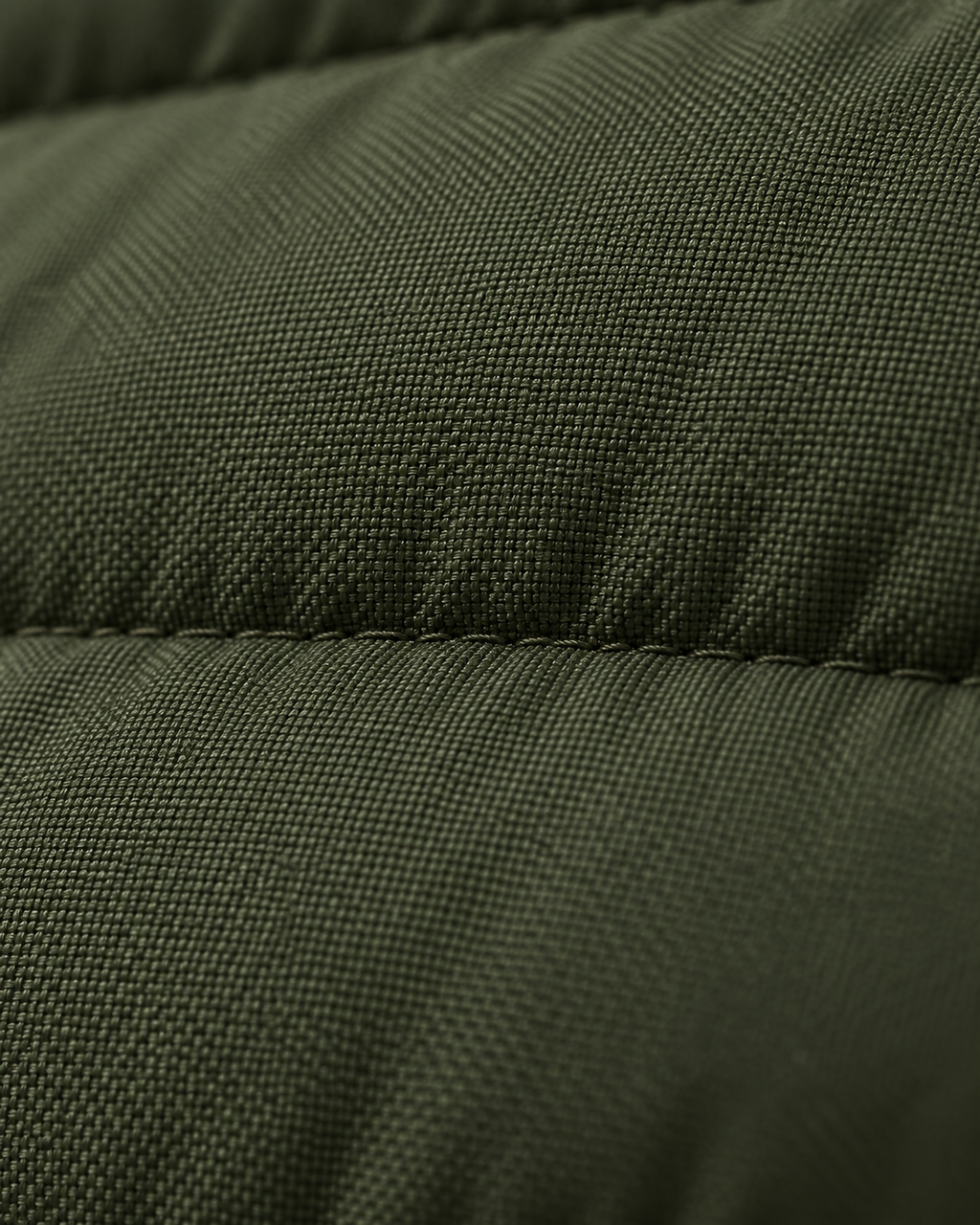 Quilted Jacket Light Urban in dark olive, woven fabric and quilting seam detail